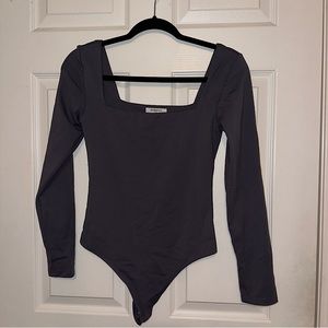 Charcoal Grey Aritzia Babaton Contour Squareneck Longsleeve Bodysuit